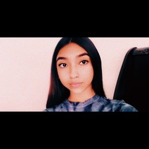 Meet your Posher, Asheley